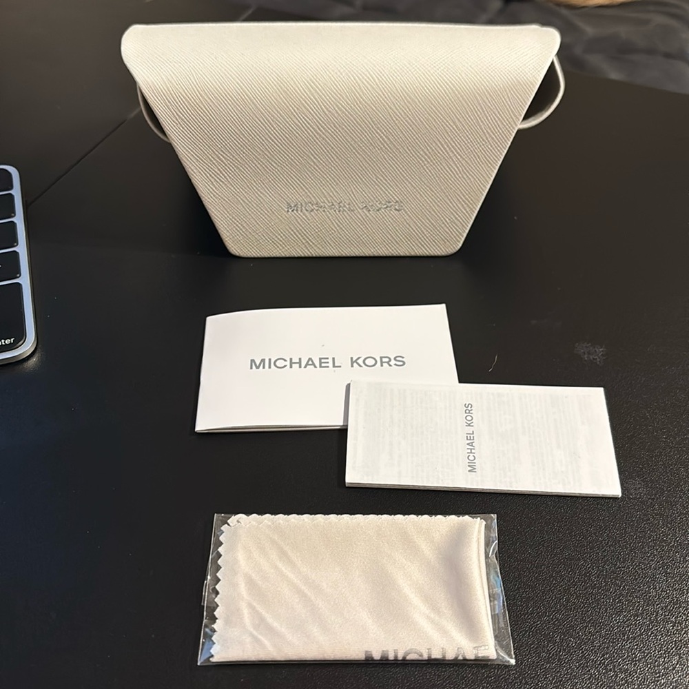 New Michael Kors aviator case